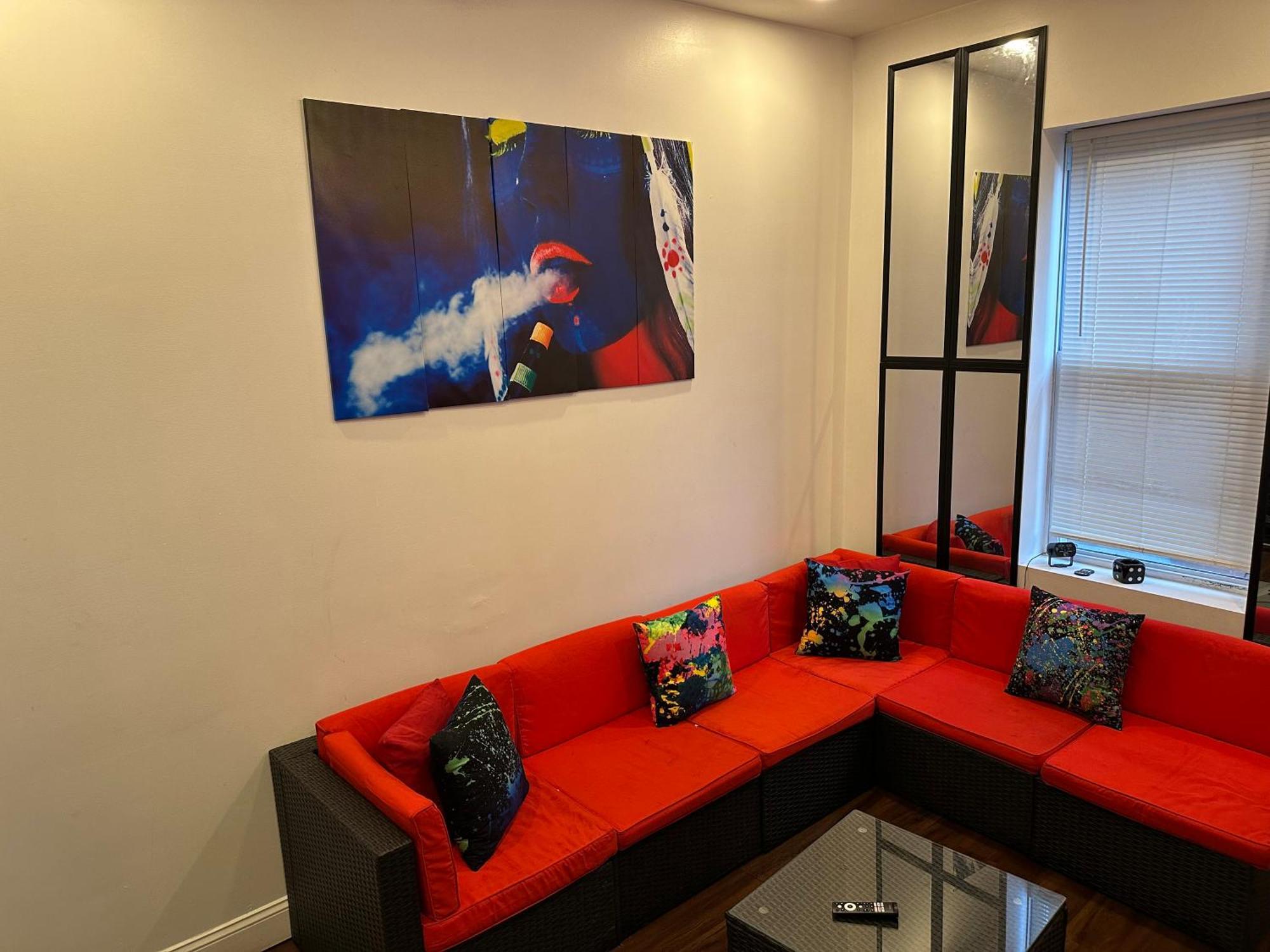 Private Luxe Room A Hidden Gem With Private Bath & Kitchen Philadelphia Exterior photo